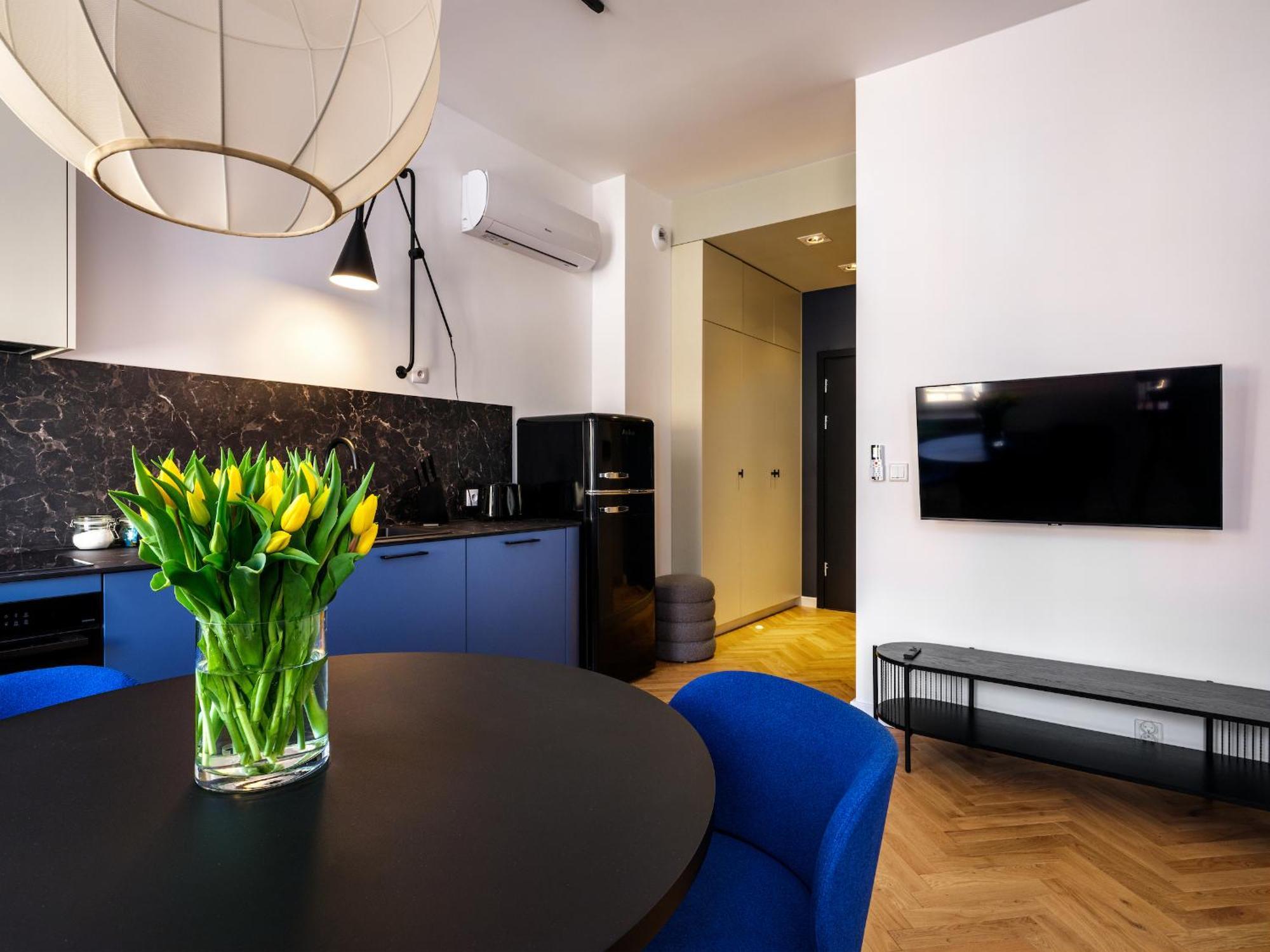 Tyzenhauz Apartments Siemiradzkiego Street Краков Экстерьер фото